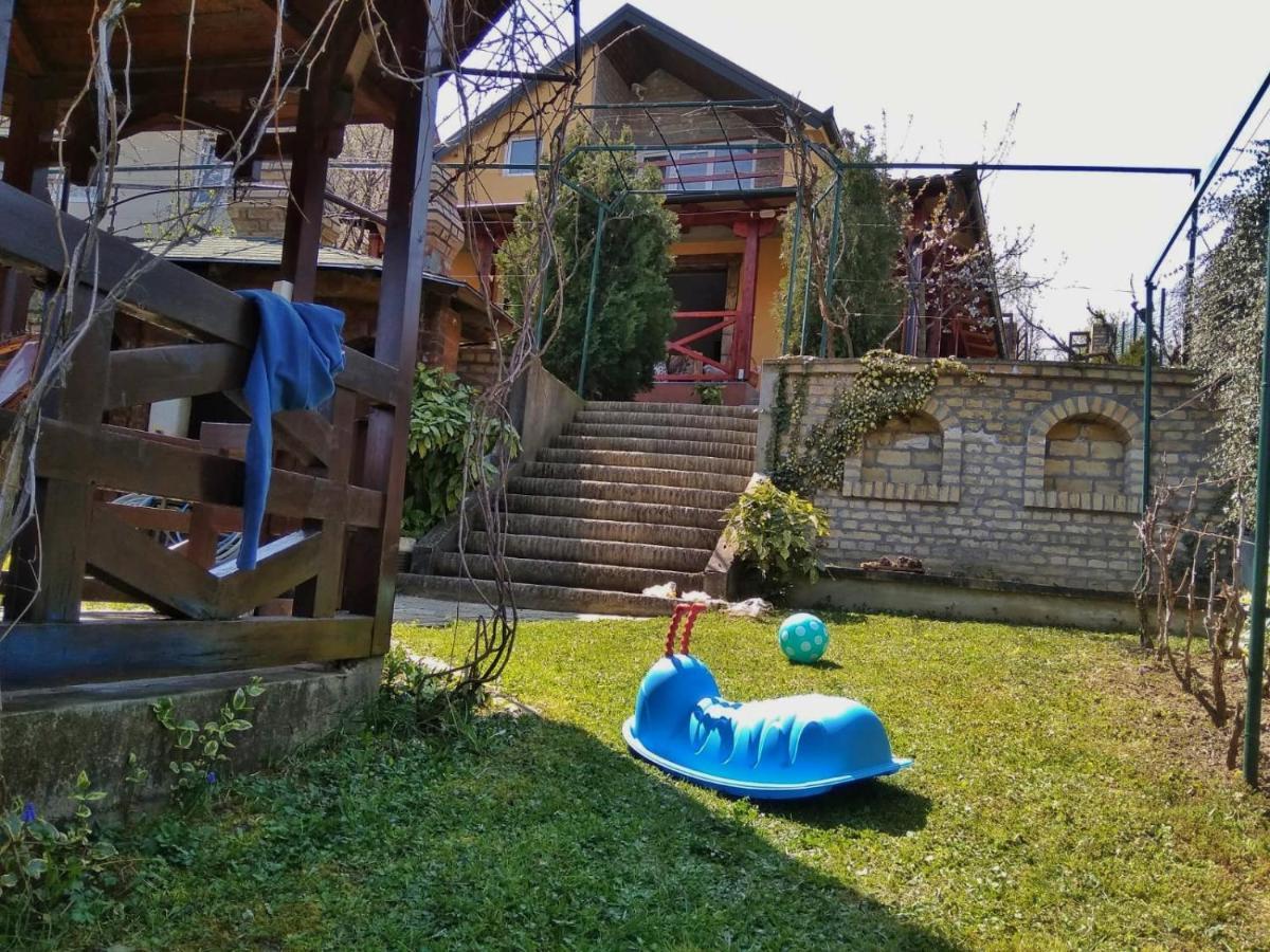 Apartmani Zapis Vrdnik Exteriör bild