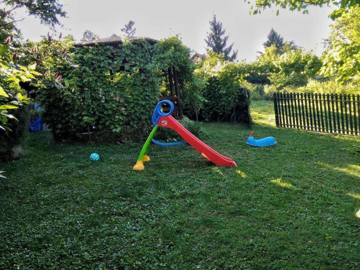 Apartmani Zapis Vrdnik Exteriör bild