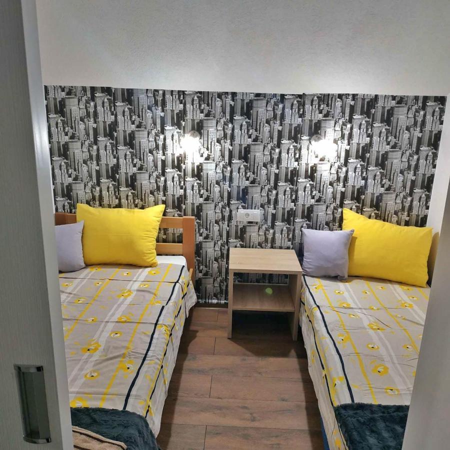 Apartmani Zapis Vrdnik Exteriör bild