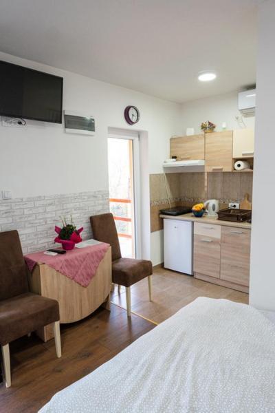 Apartmani Zapis Vrdnik Exteriör bild